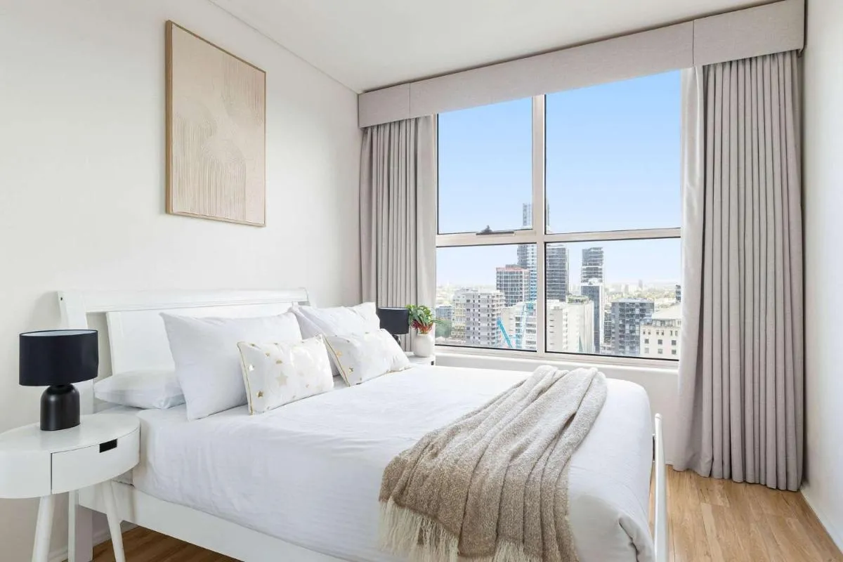 Image 1 of Spacious 2BR Apt Near Southern Cross Free Parking