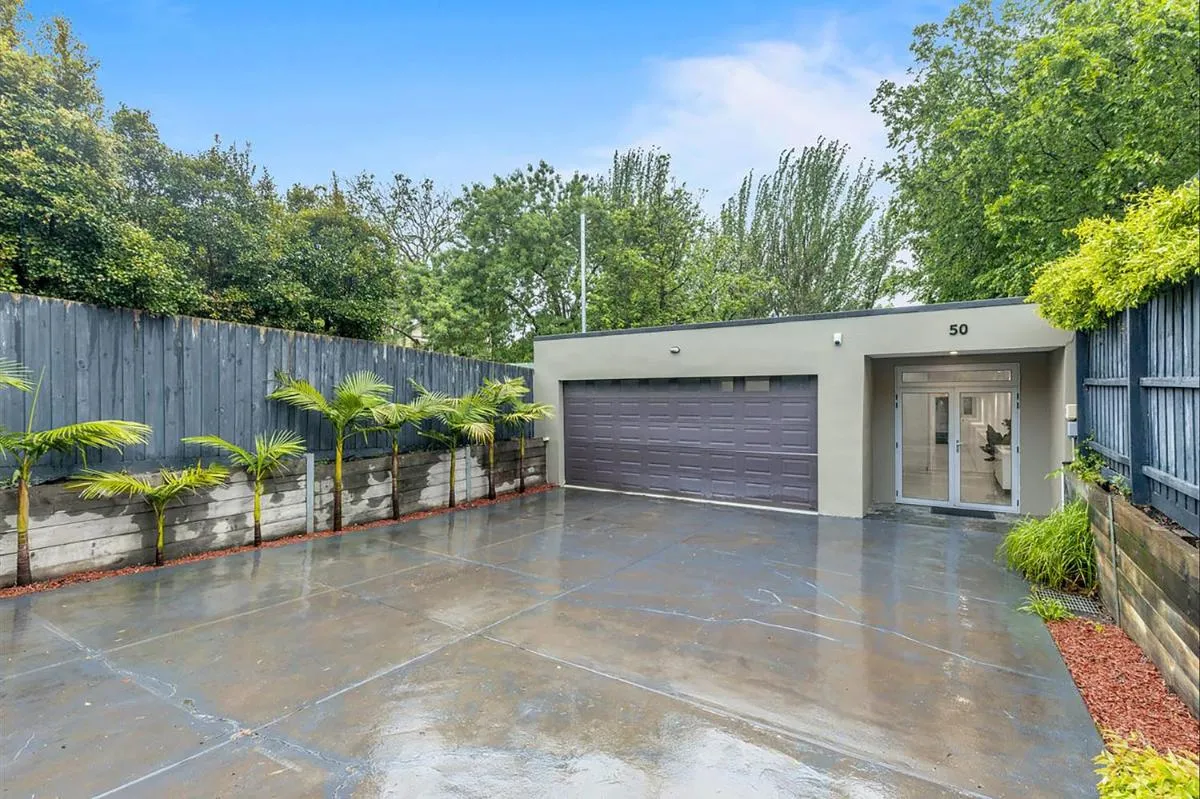 Image 5 of Spacious Villa Holiday Staycation in Canterbury East of Melbourne
