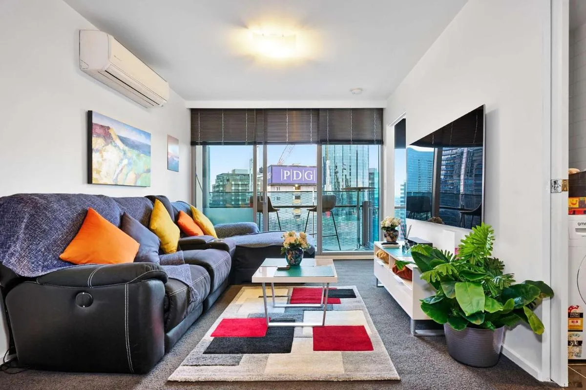 Image 4 of Spectacular Views 34th Floor 2BR Aprt w Pool Gym