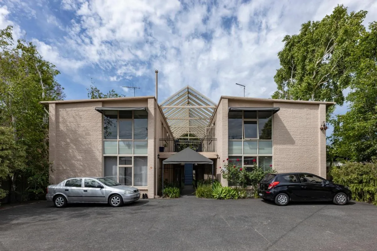 Image 5 of St Kilda Studio with Free Parking
