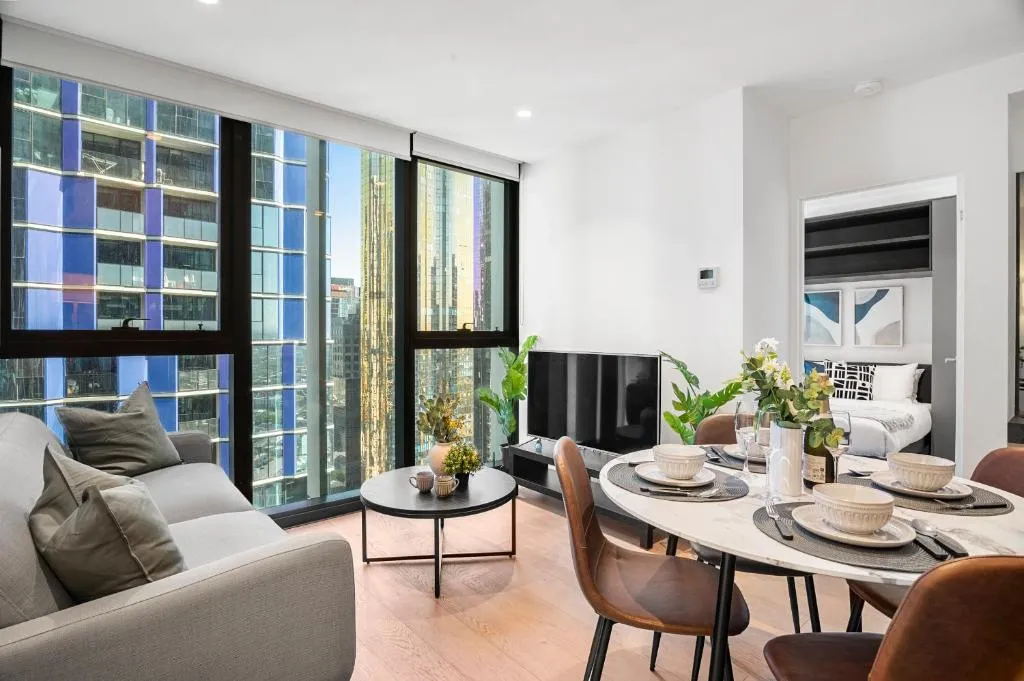 Image of Stunning 2BR Apartment in Melb CBD with Pool and Gym