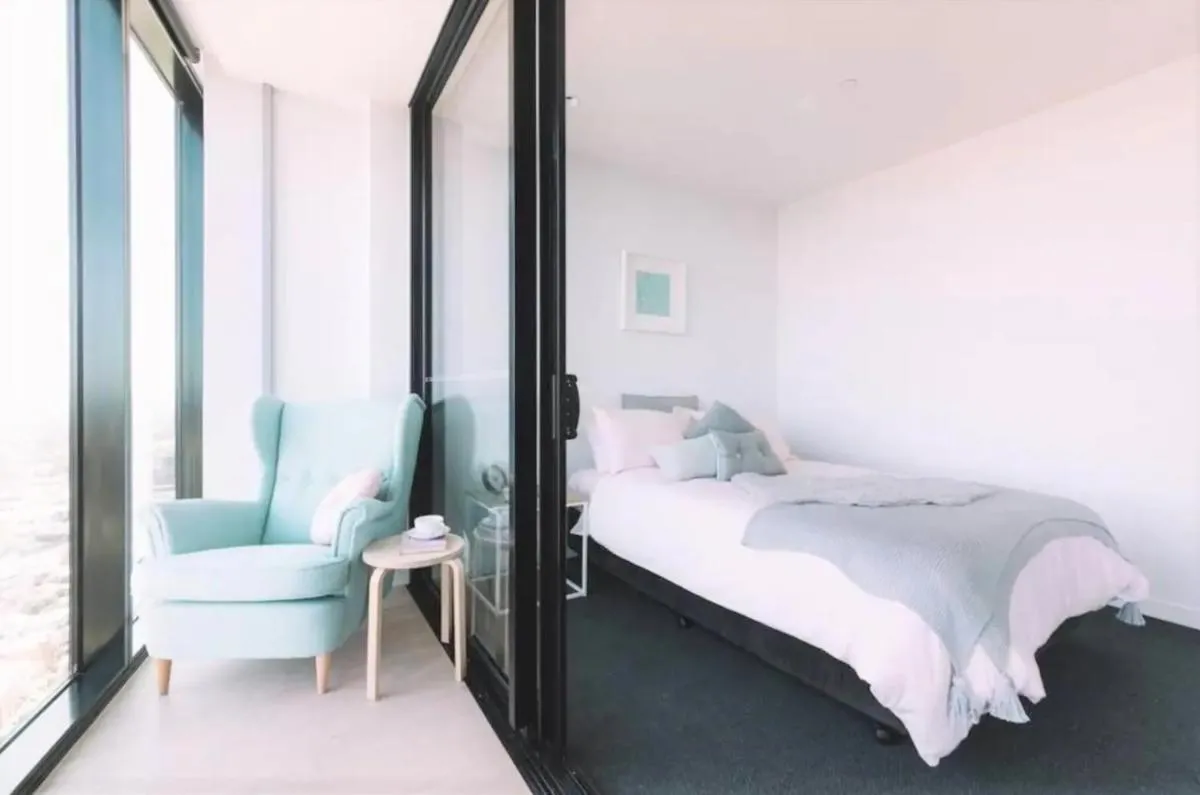 Image 6 of Stunning Melbourne CBD Apartment