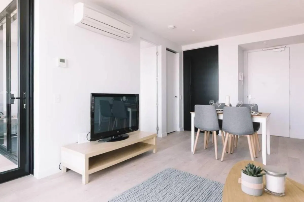 Image 5 of Stunning Melbourne CBD Apartment