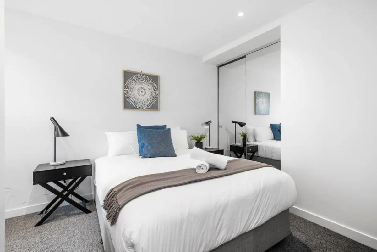 Image 1 of Stunning Southbank 1 bed Free Parking