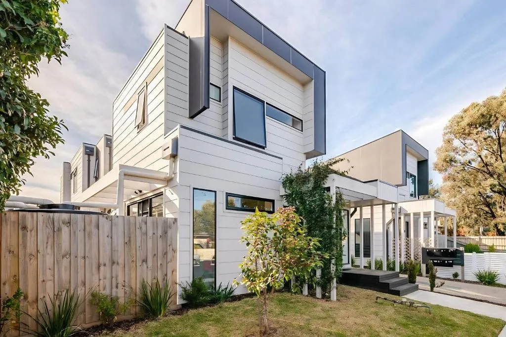 Image of Stunning, modern, two-story detached townhouse