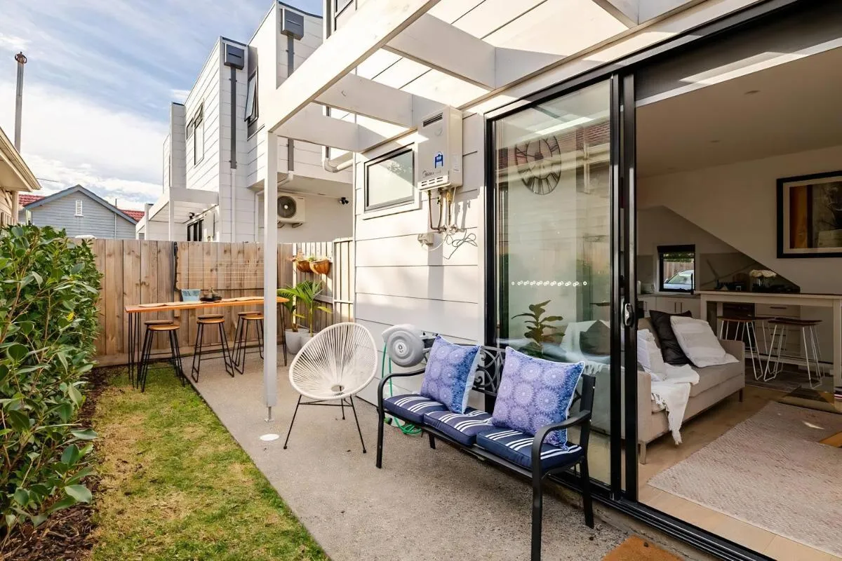 Image 5 of Stunning, modern, two-story detached townhouse