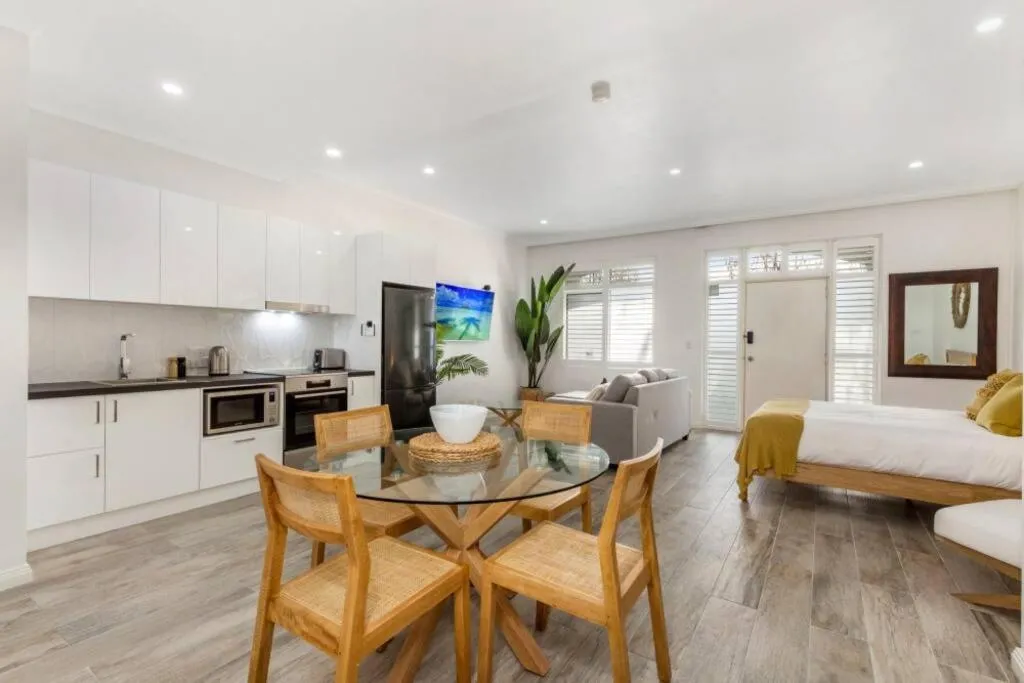 Image 4 of Stylish Studio close to City