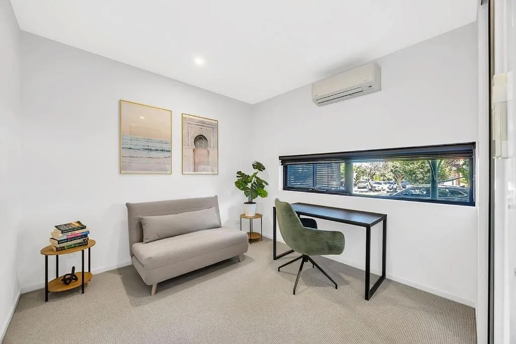 Image 6 of Stylish Three-Story Getaway with Balcony – Clayton