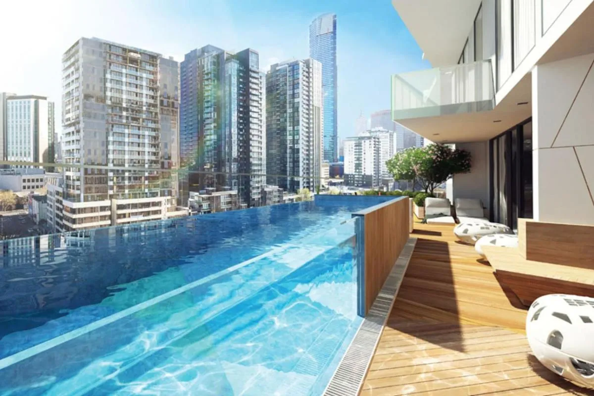 Image 3 of Stylish, Views, Heated Pool, Gym