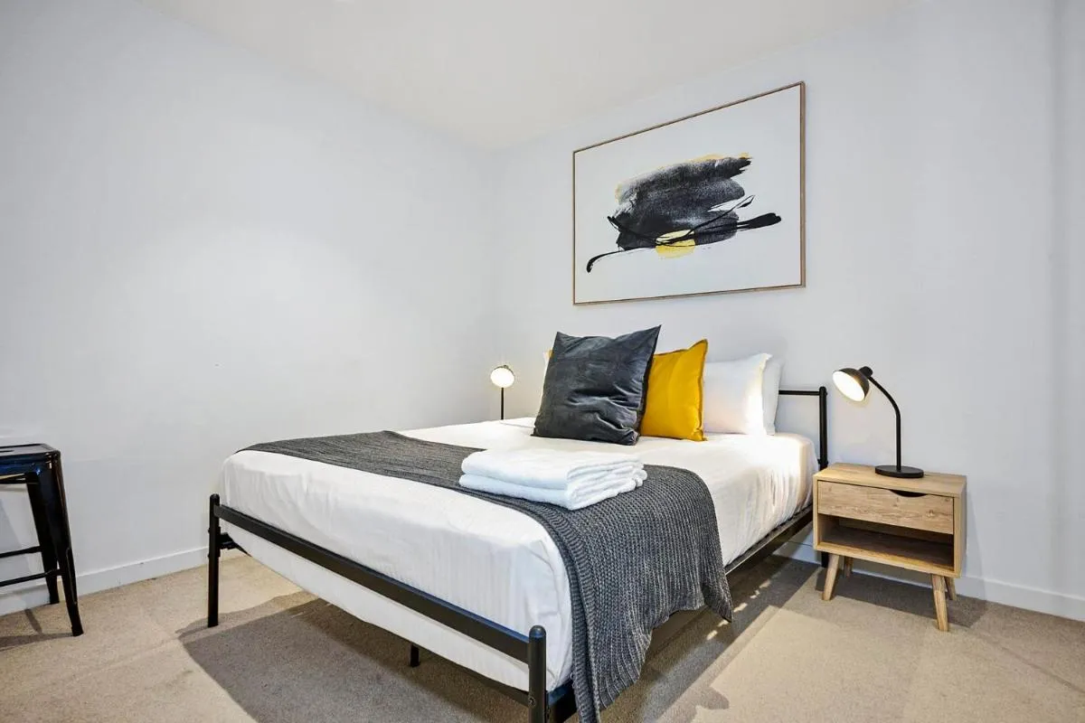 Image 1 of Sunny Southbank Retreat With City Views