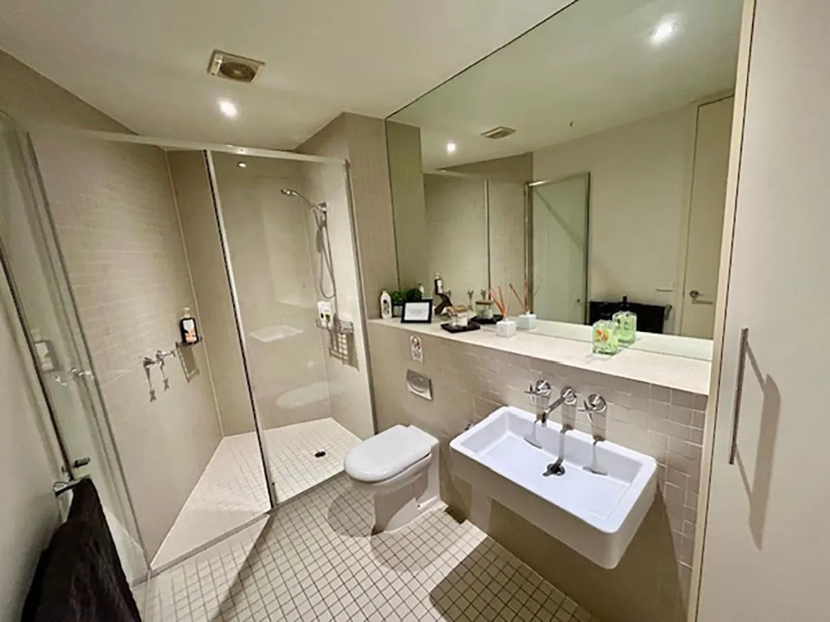 Image 2 of Superb City Views – Apartment, work or just relax!