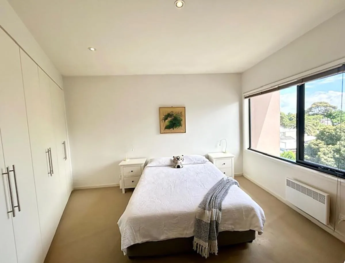 Image 6 of Superb City Views – Apartment, work or just relax!