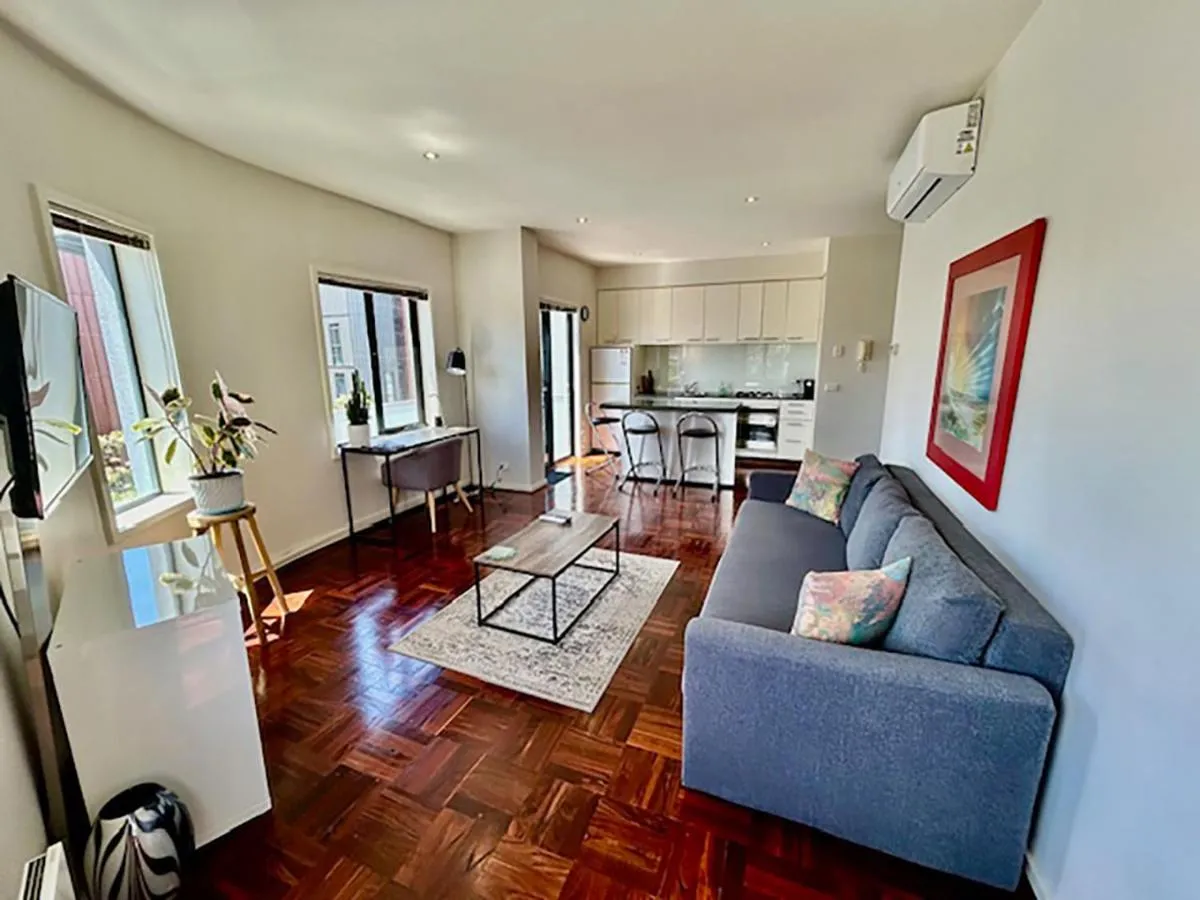 Image 3 of Superb City Views – Apartment, work or just relax!