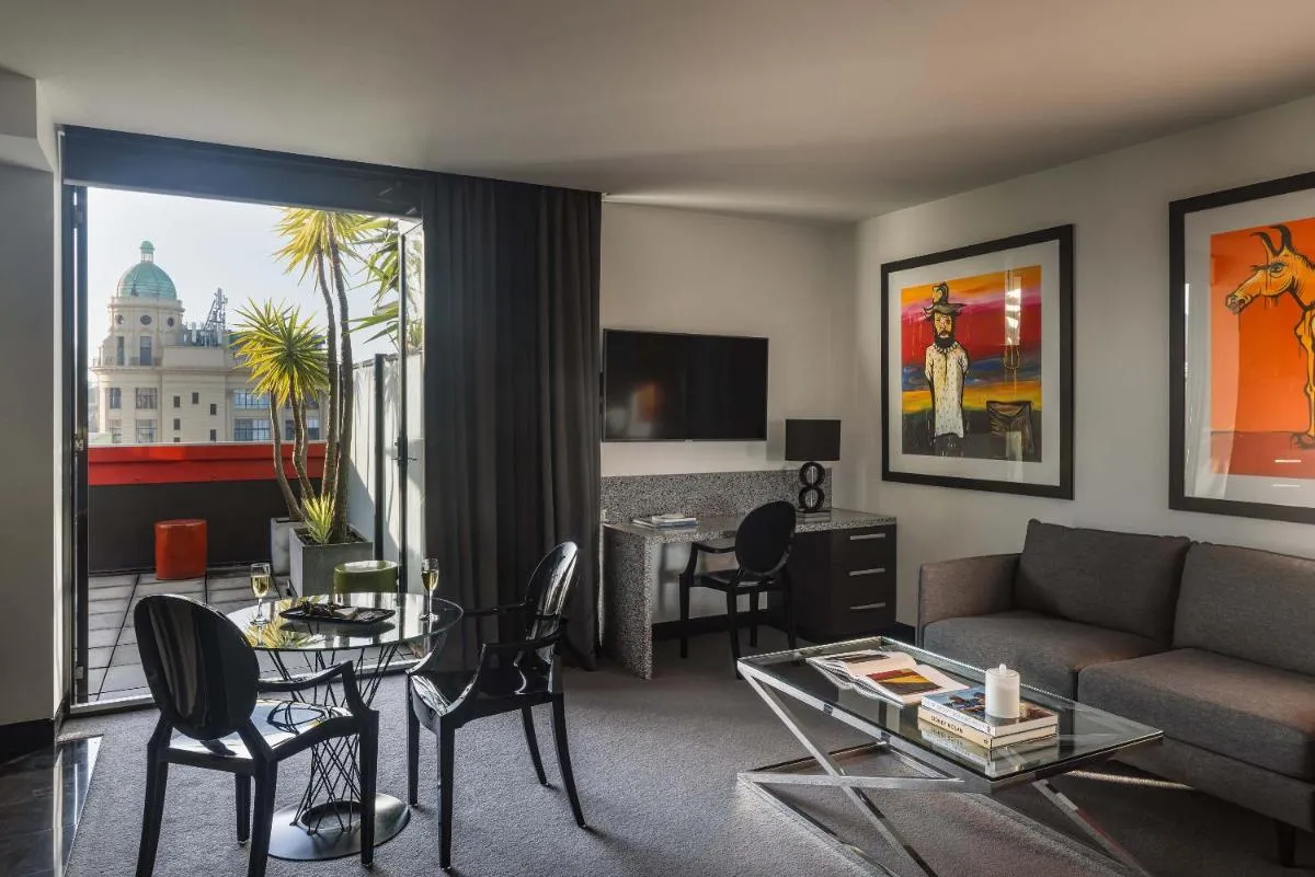 Image 4 of The Cullen Melbourne – Art Series