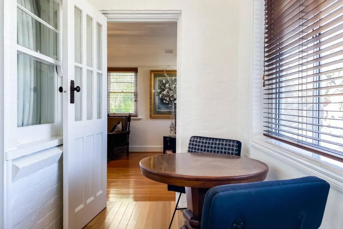 Image 6 of ‘The Gables’ Stylish Victorian Beachfront Abode