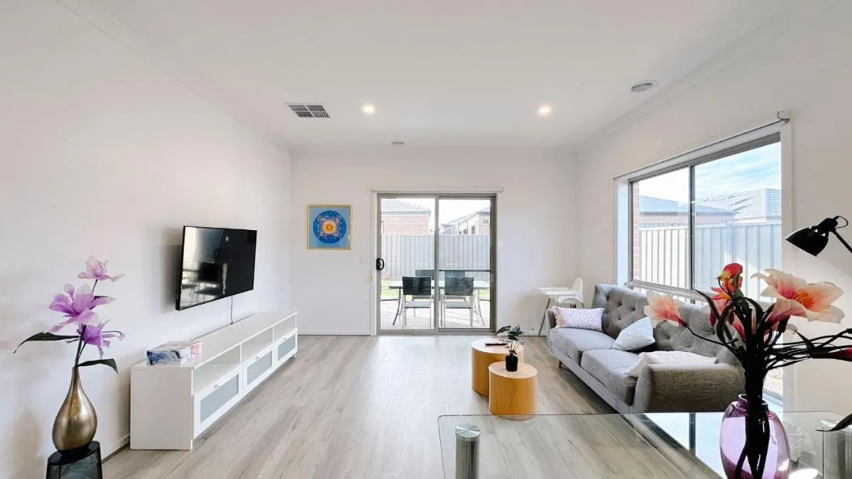 Image 4 of The Grove Townhouse by GoodLive