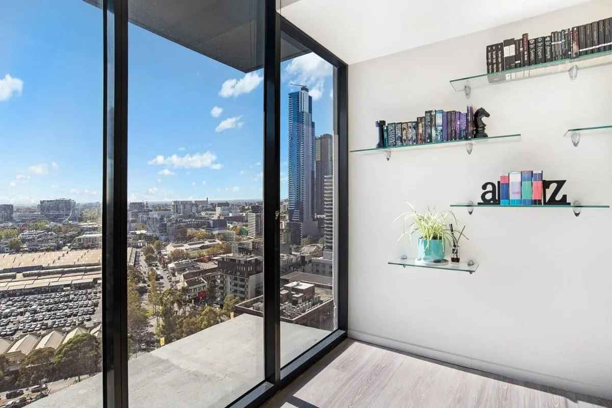Image 6 of The Looking Glass – Sub-Penthouse Style in the CBD
