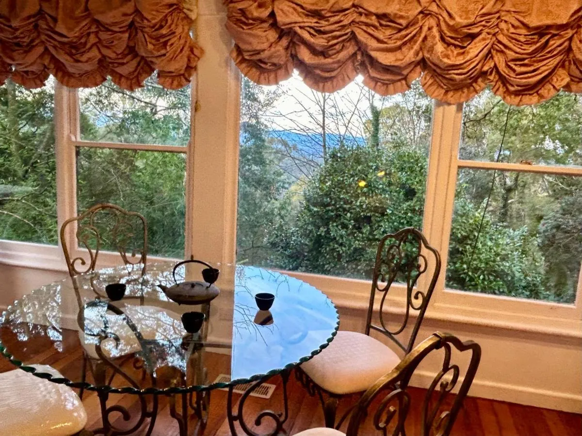 Image 6 of The Sister Cottage
