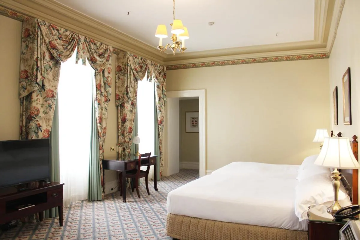 Image 4 of The Windsor