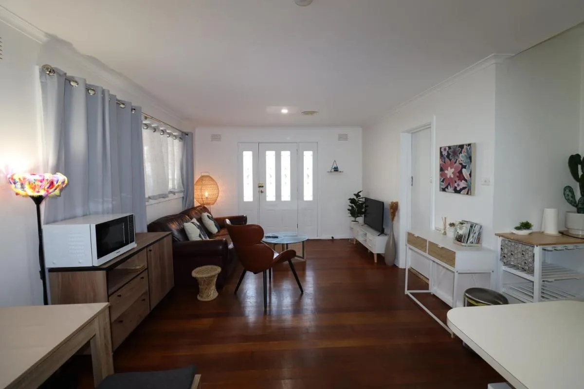 Image 1 of Timeless Allure near Ringwood