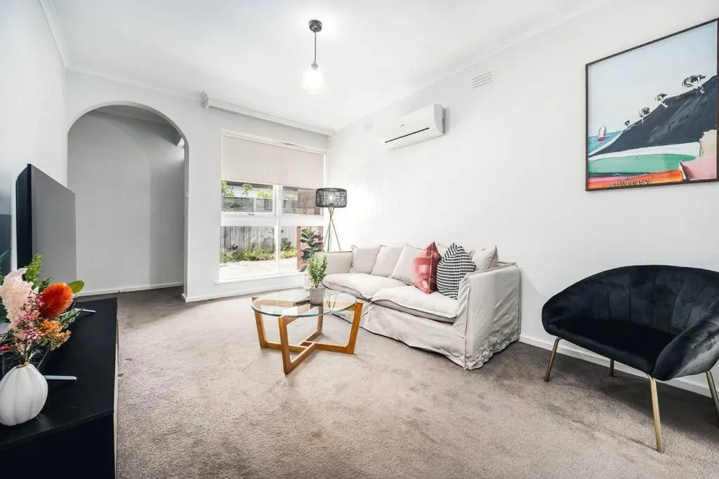 Image of Ultra-convenient 2 Bedroom Gem at Chadstone