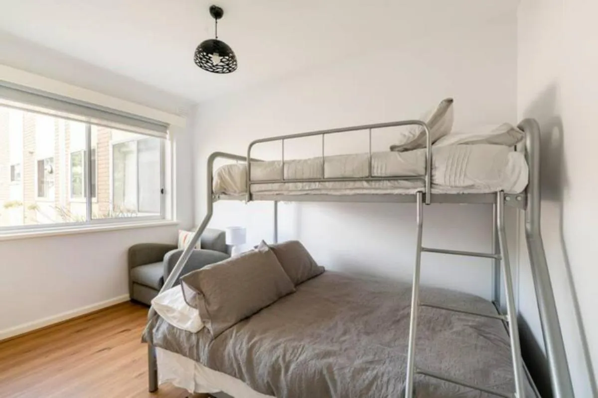 Image 1 of Unwind in style only 7km from CBD