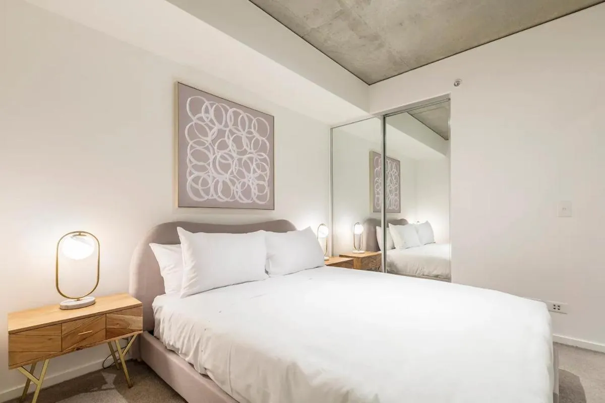 Image 1 of Urban Hideaway in Melbourne’s Epicentre