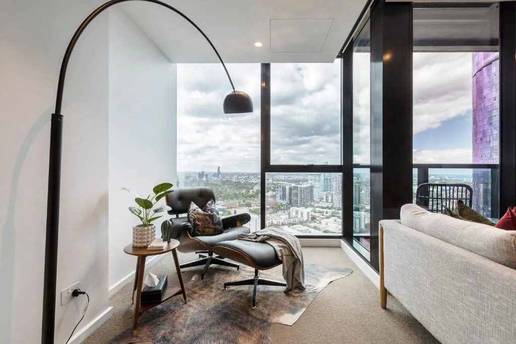 Image of VAQUAY Blanc In Southbank