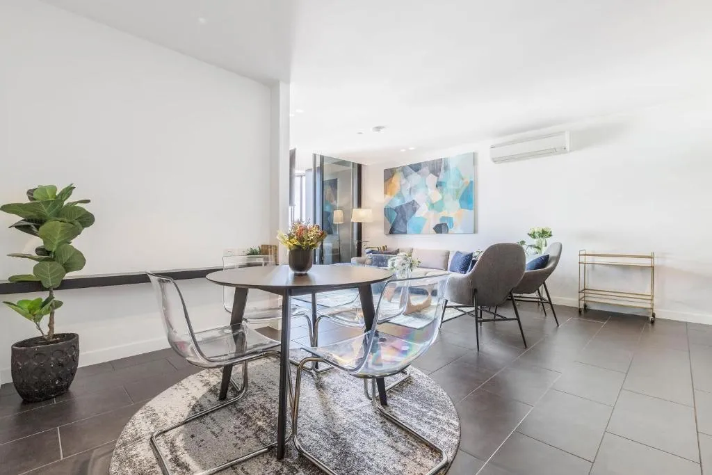 Image of VAQUAY Bronte In Southbank