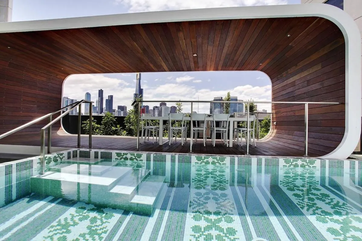 Image 3 of VAQUAY Imperial In Southbank