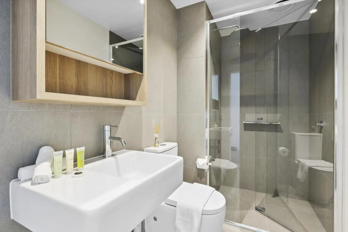 Image 2 of Vibrant Southbank 2 bedroom Apartment