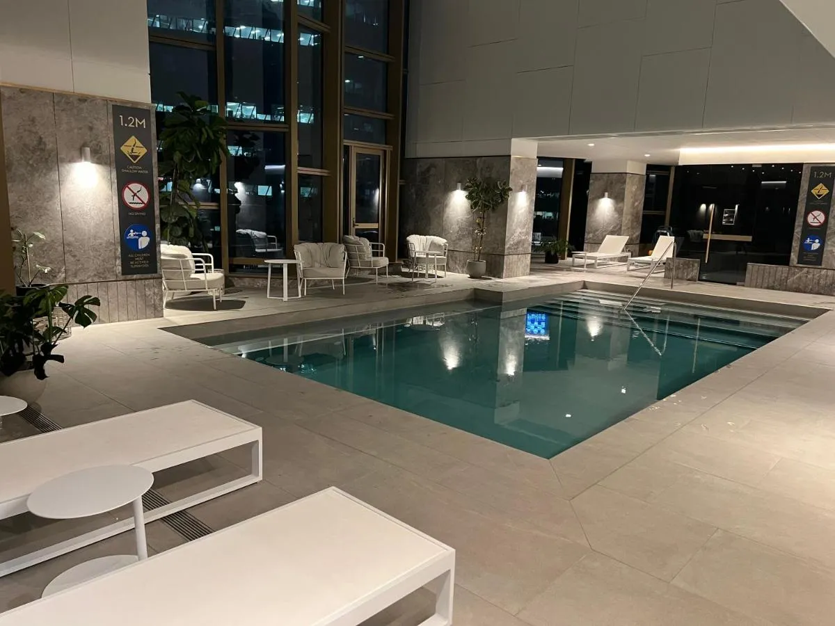 Image 2 of WSP LUX 1B1B apartment in CBD