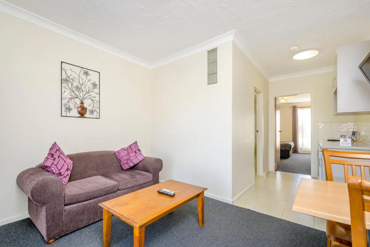 Image 4 of Werribee Motel and Apartments