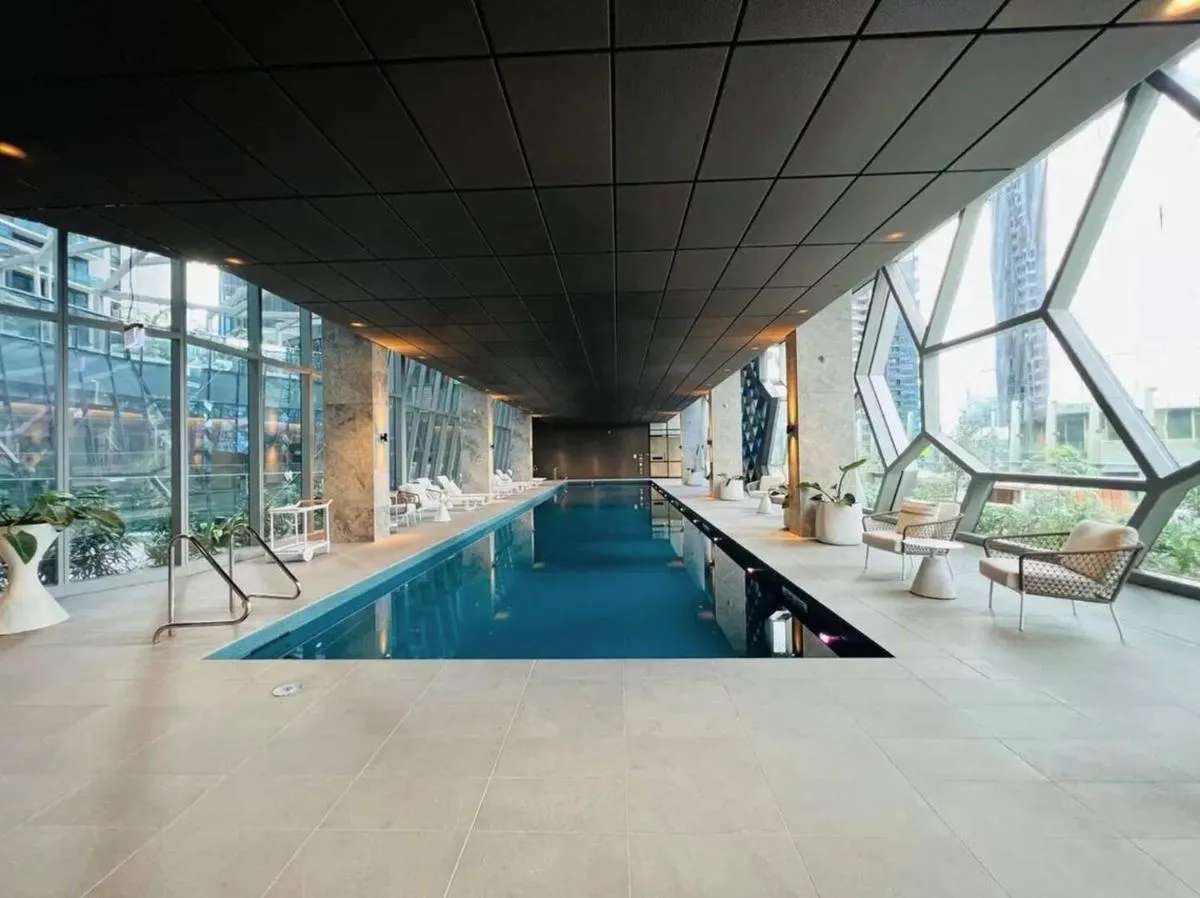 Image 3 of West Side Explore Downtown Melb in Stylish Apt
