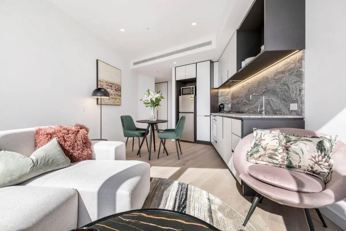 Image 4 of West Side Spencer St Apt w Marvel Stadium View