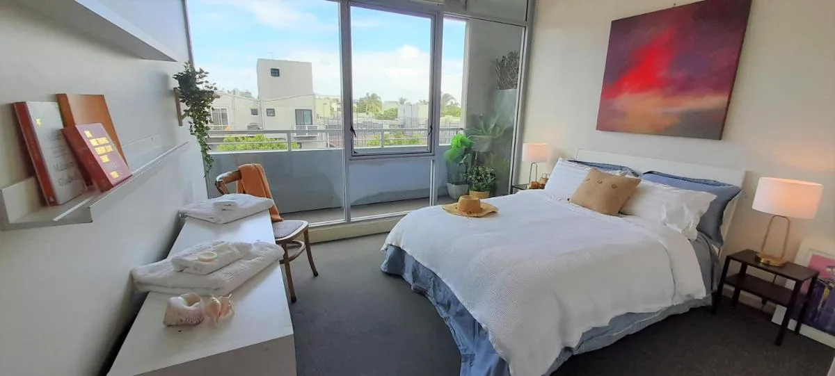 Image 1 of beautiful apartment 100mts near the beach in Port Melbourne