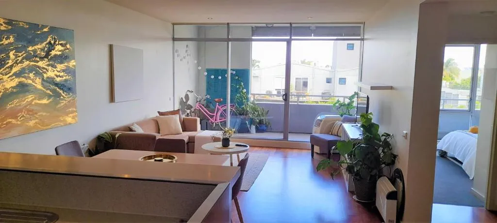 Image of beautiful apartment 100mts near the beach in Port Melbourne
