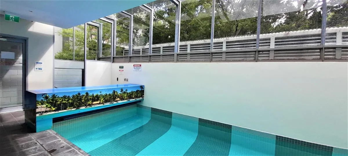 Image 2 of beautiful apartment 100mts near the beach in Port Melbourne