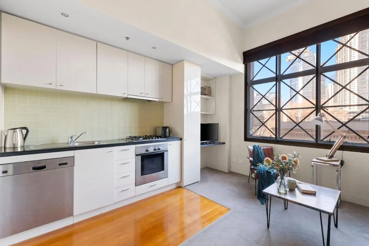 Image 2 of 1-bedroom Unit in Classic Melbourne CBD Building!