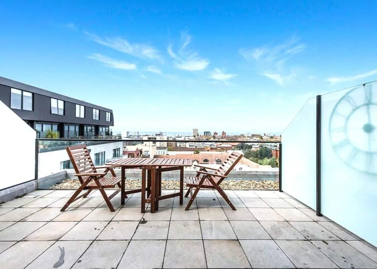 Image 5 of 2BR Apartment with Ocean Views Parking