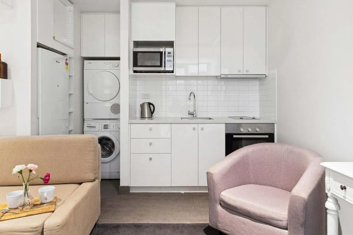 Image 3 of A Cozy CBD Studio Near Melbourne Central