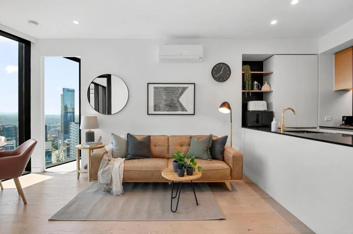 Image 3 of Amazing CBD Apartment with Epic Views and Free Parking!