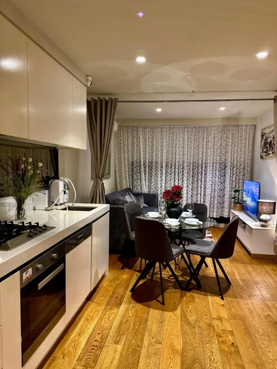 Image 5 of Apartment 405 8 Daly St South Yarra 3141 LUCIA