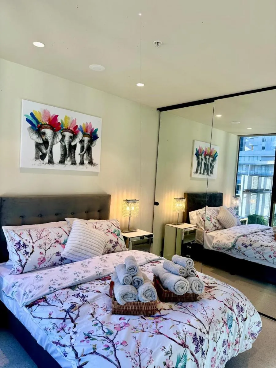 Image 6 of Apartment 405 8 Daly St South Yarra 3141 LUCIA