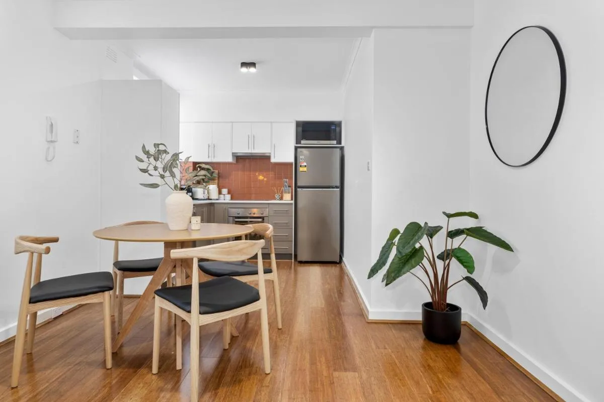 Image 3 of Balaclava City Hub by Ready Set Stay