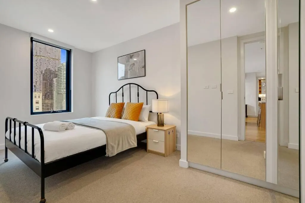 Image 5 of Bright 2B apt next to Flagstaff Garden freeparking#FG10