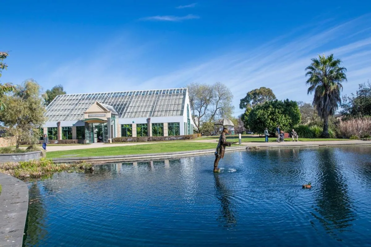 Image 5 of Charming 3-Bedroom Retreat by St Kilda Gardens