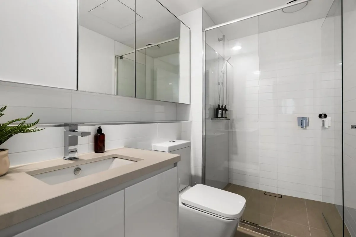 Image 2 of City Center Apt with Separate Office and Lovely Views