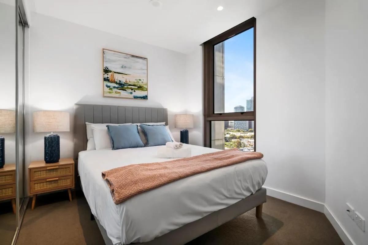Image 1 of City Center Apt with Separate Office and Lovely Views