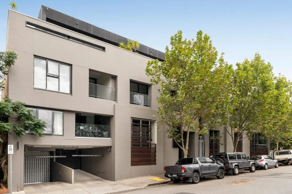 Image of Complete Host AquaLuna Apartments